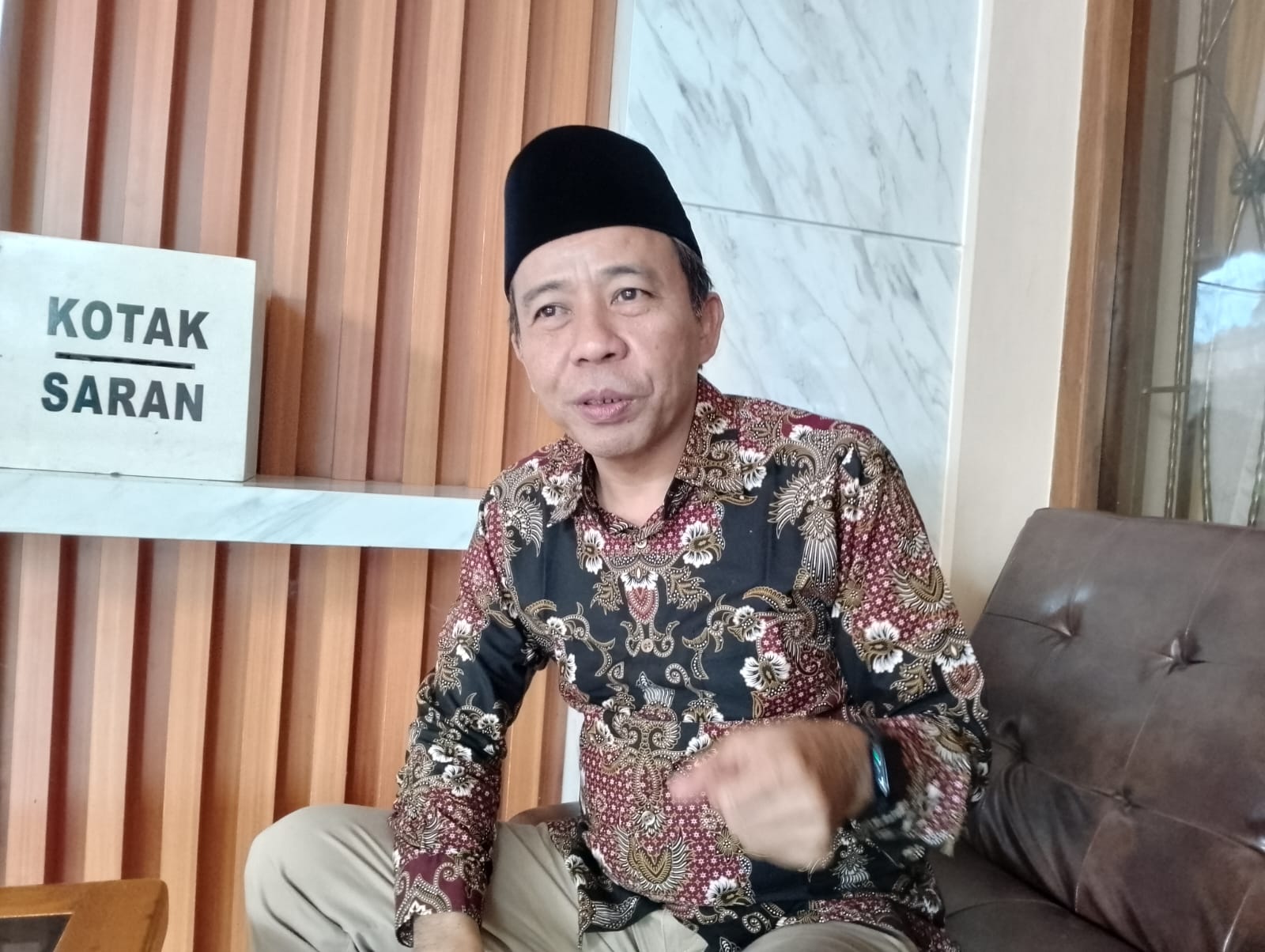Ir. Bambang Susilo, dari Fraksi PKB DPRD Kabupaten Patii
