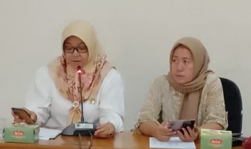 Wakil Ketua Komisi D DPRD Kabupaten Pati Endah Sri Wahyuningat