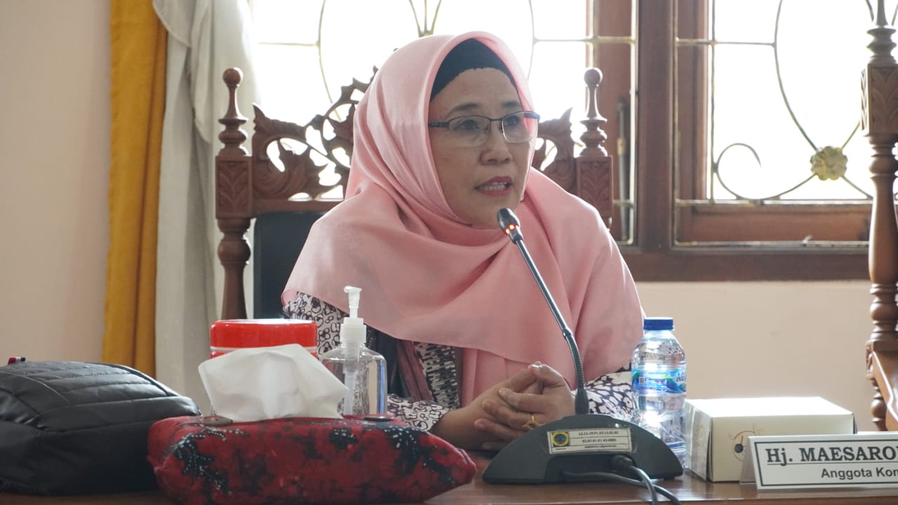 Hj. Maesaroh Anggota Komisi D DPRD Kabupaten Pati