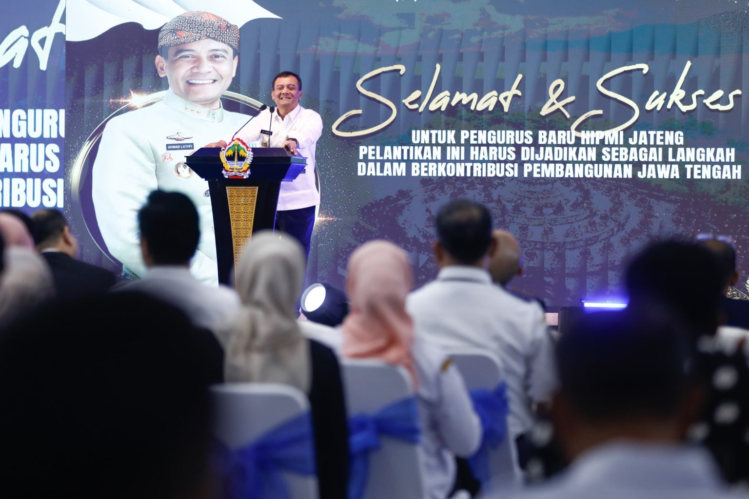 Gubernur Jateng saat pelantikan pengurus HIPMI baru periode 2025-2028, di Grhadika Bhakti Praja, Rabu kemarin