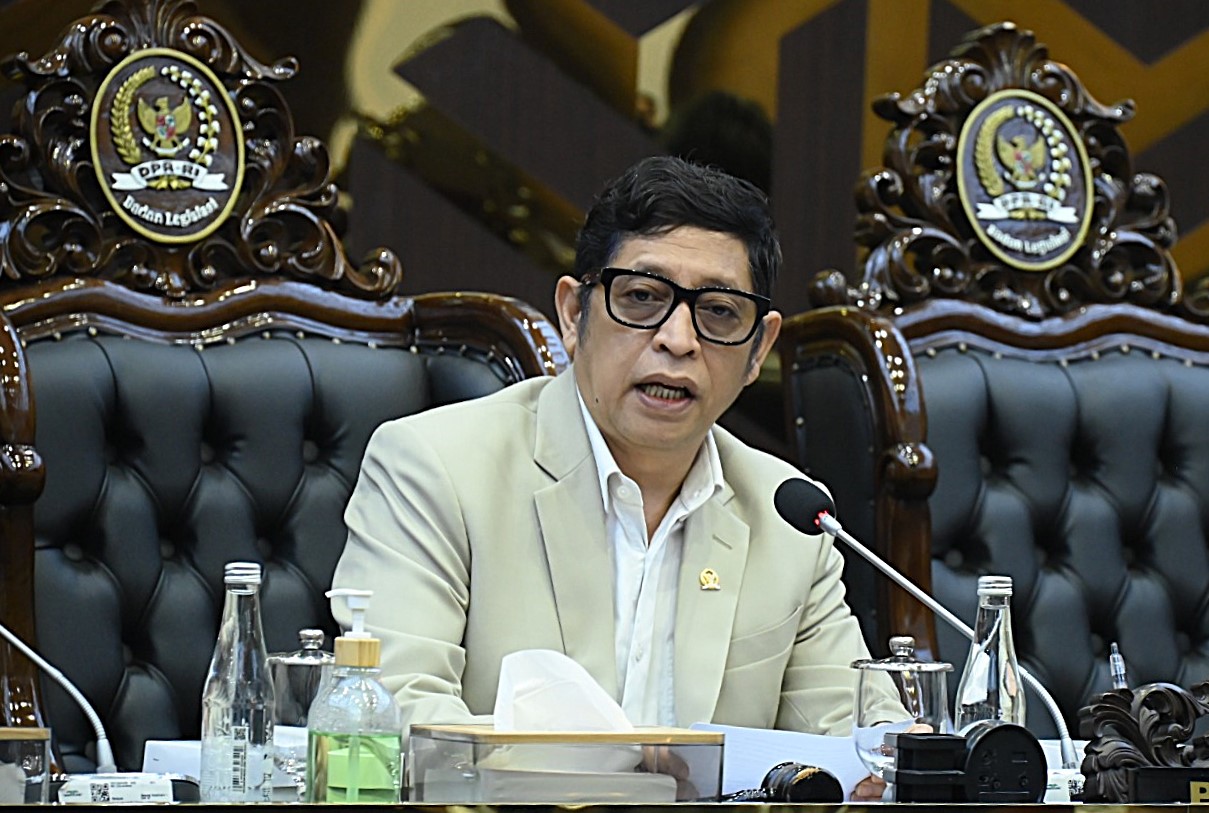 Ketua Badan Legislasi (Baleg) DPR RI Bob Hasan dalam rapat Panitia Kerja (Panja) Baleg DPR RI di Gedung Nusantara I, Senayan, Jakarta, Senin (2042026). Foto MahenAndri
