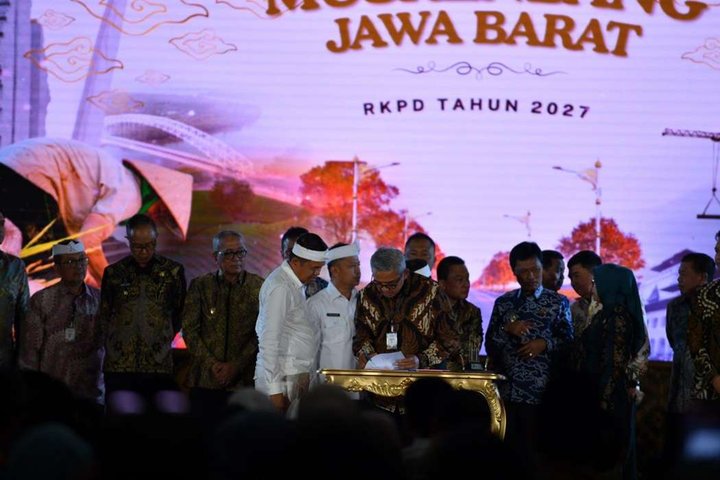 Wali Kota Bandung Muhammad Farhan bersama Pemerintah Kota Bandung menyepakati pengembangan proyek Pengolahan Sampah menjadi Energi Listrik (PSEL) di kawasan Sarimukti, Kabupaten Bandung Barat