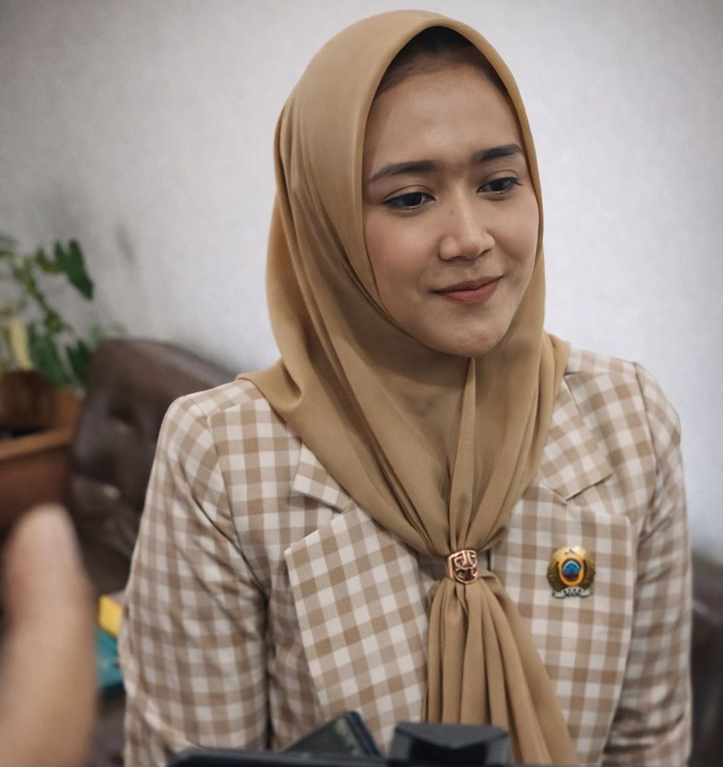 Yeti Kristianti, Anggota Komisi B DPRD Kab. Pati