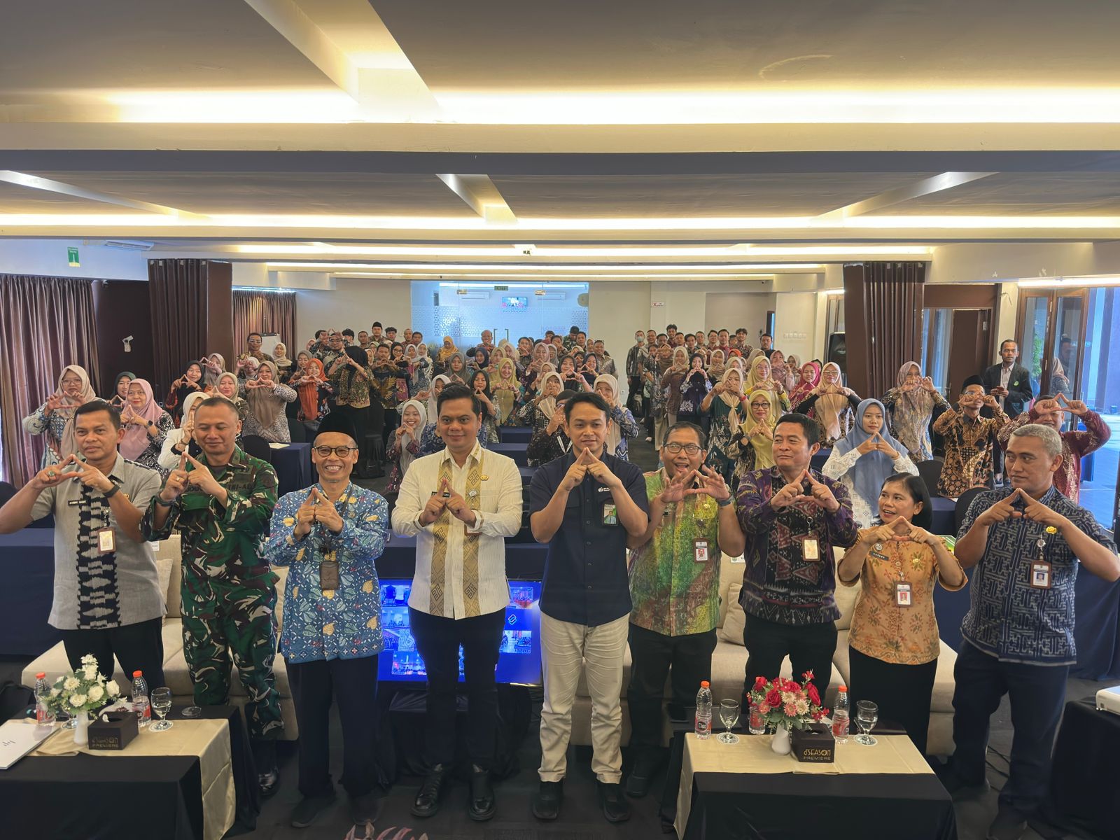 Bupati Jepara Witiarso Utomo, saat pelatihan petugas pendataan lapangan Sensus Ekonomi (SE) 2026,di Hotel D’Season Premier Bandengan