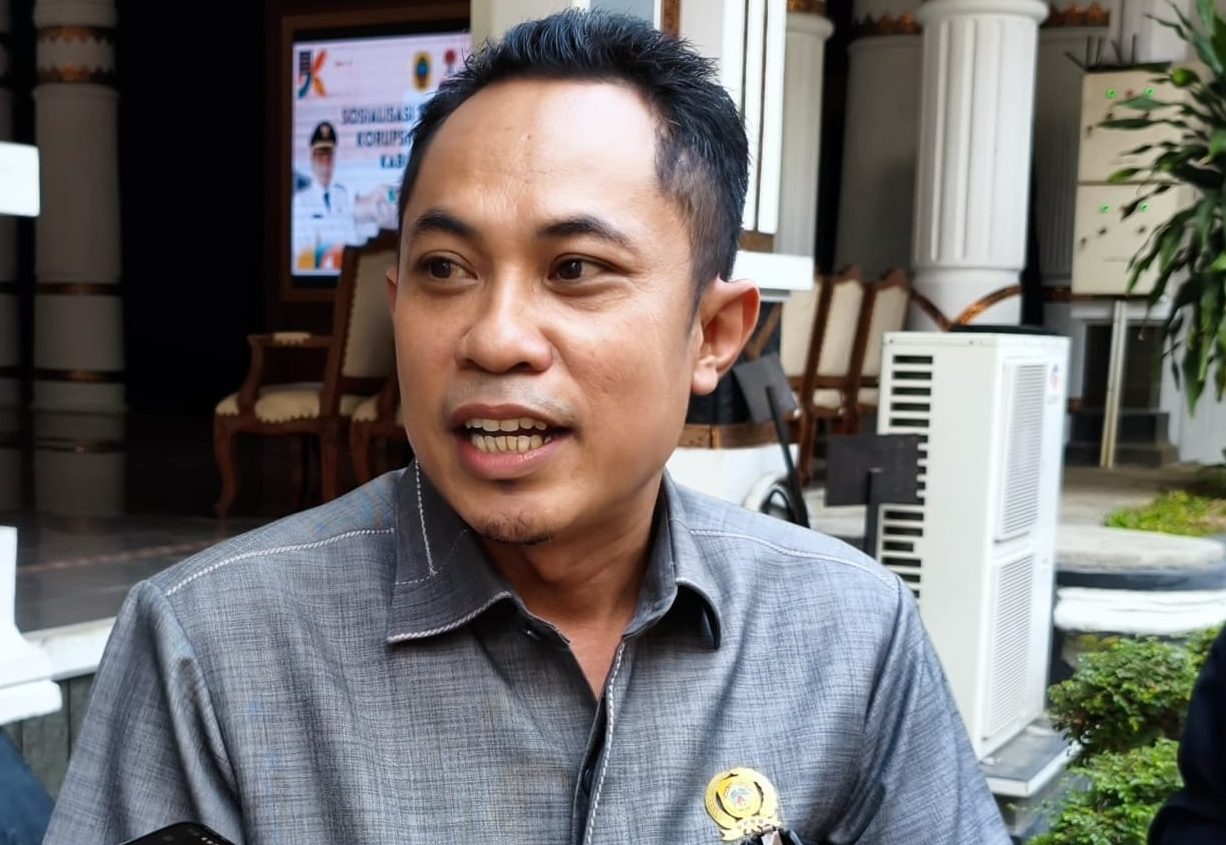 Ketua Komisi B DPRD Kabupaten Pati, Muslihan, mengatakan pembangunan pusat perbelanjaan modern dapat menjadi salah satu motor penggerak ekonomi